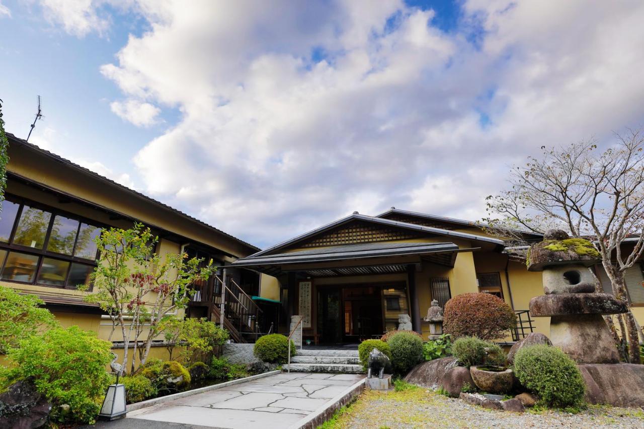 Tatsuta Ryokan Ukuszu Kültér fotó